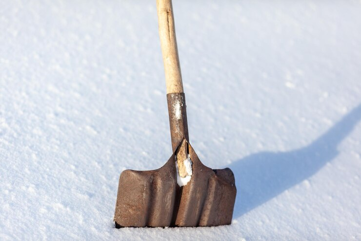 Image illustrating tools for professional Snow Removal Services in New York